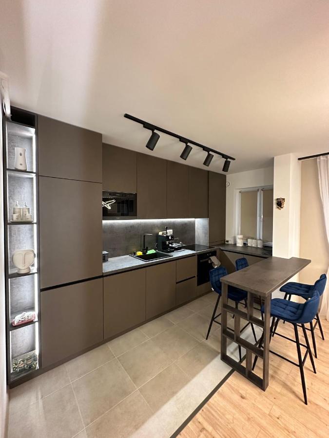 Coresi Luxury Apartments Брашов Екстериор снимка